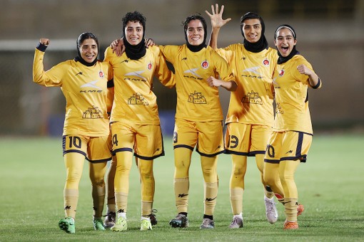 سنگین ماشین ایستا البرز - خاتون بم