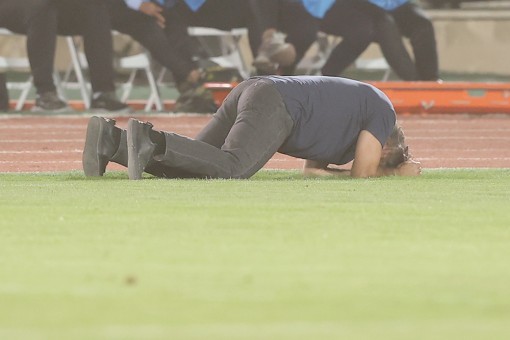 استقلال ایران - المحرق بحرین