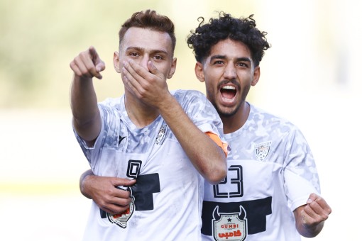 احسان شهر ری - آریا پارس