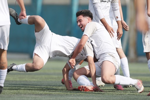 ستاره سرخ آسیا - سرخ حصار