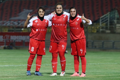 پرسپولیس تهران - آوا تهران