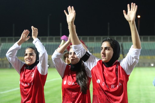 پرسپولیس تهران - وارش نوشهر