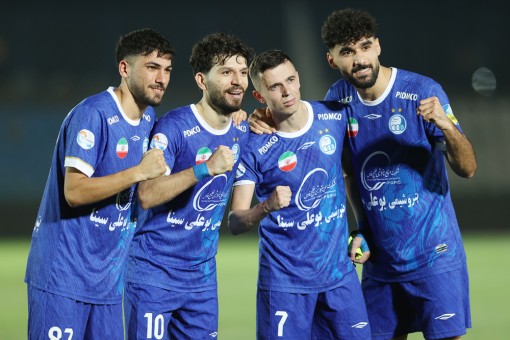 استقلال تهران - گل گهر سیرجان