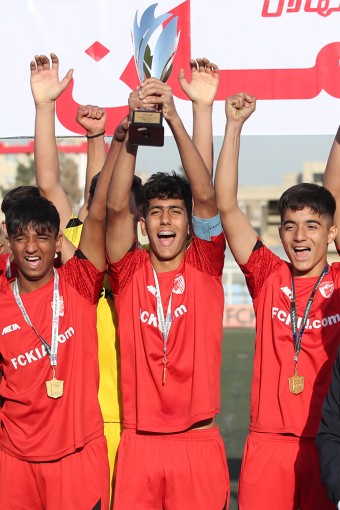 کیا - نام گستر