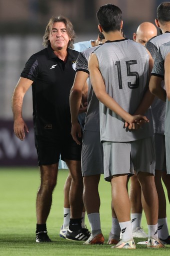 تمرین تیم فوتبال استقلال ایران