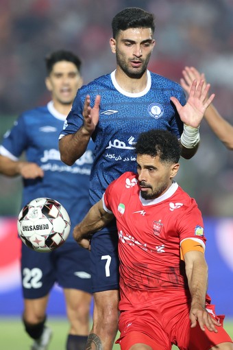 پرسپولیس تهران - گل گهر سیرجان