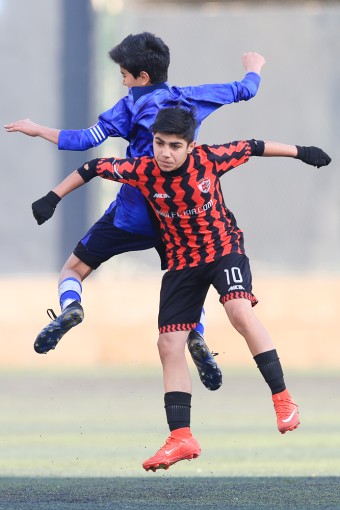 پیروزان تکین ایرانیان - کیامهر رجایی